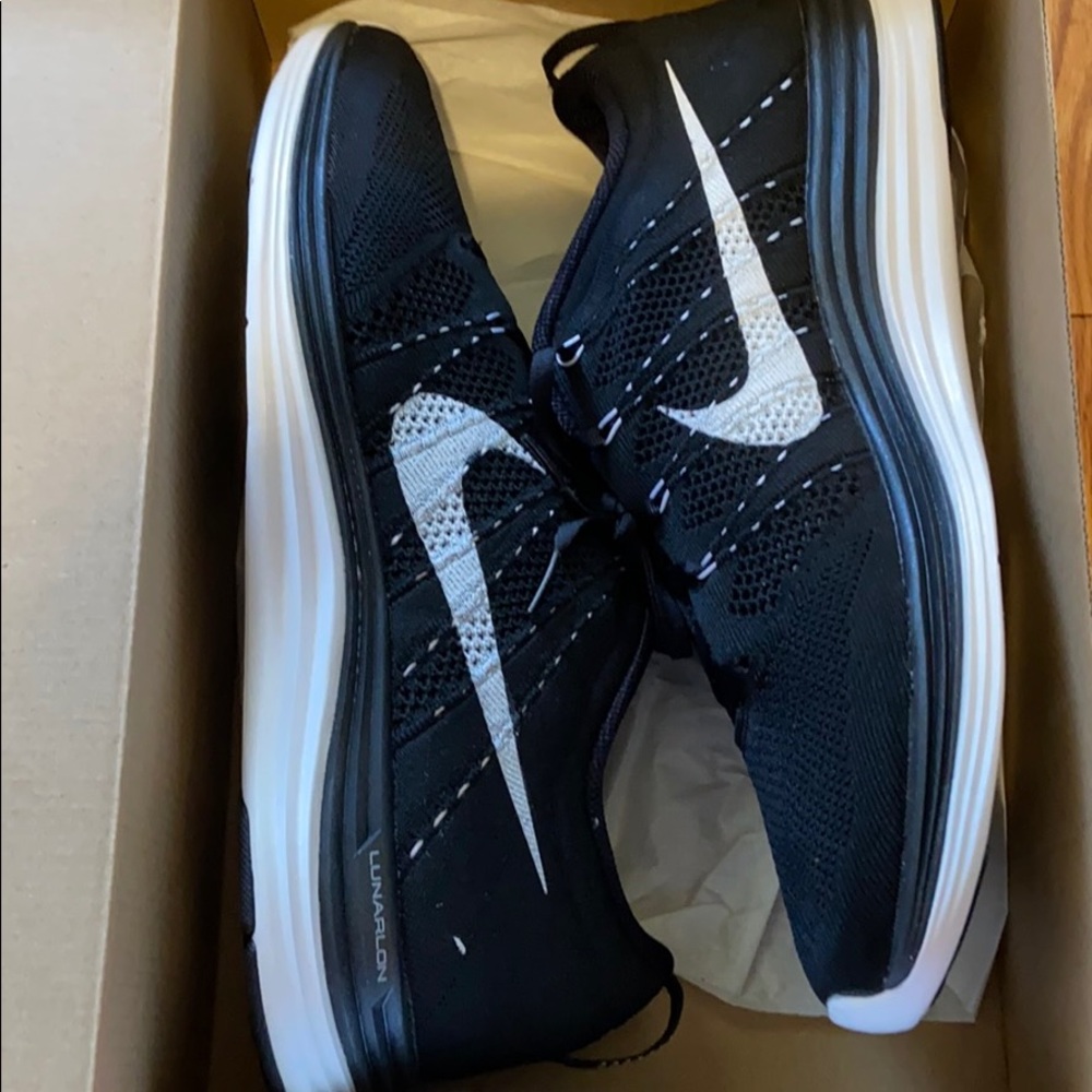 Men’s Nike Flyknit Lunar1+